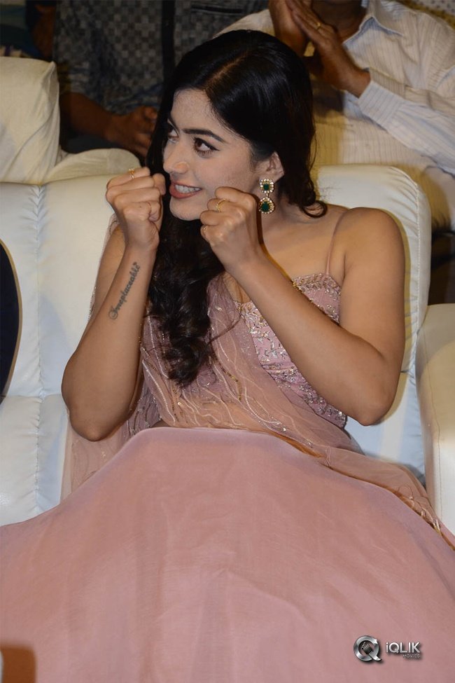Rashmika-Mandanna-at-Geetha-Govindham-Audio-Event